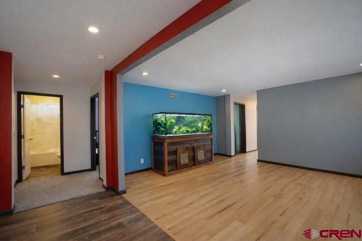261 Orlandos Way Property Photo 8
