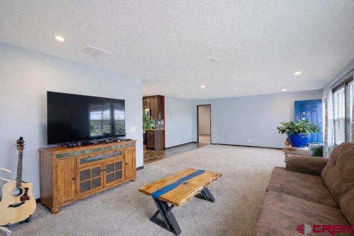 261 Orlandos Way Property Photo 11