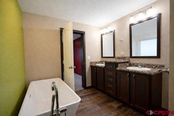 261 Orlandos Way Property Photo 16