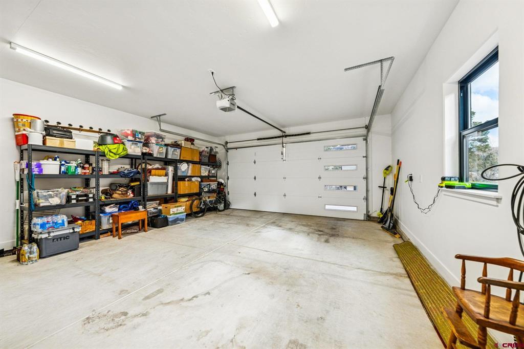 220 Edgemont Meadows Road Property Photo 41