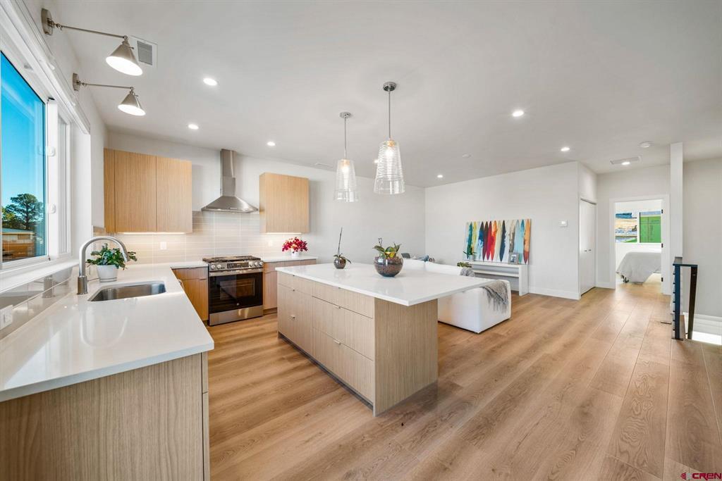 205 Treeline Street Property Photo 6