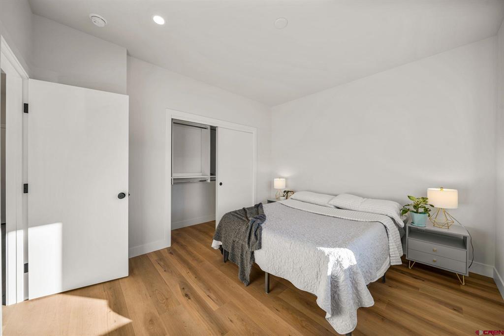 211 Treeline Street Property Photo 17
