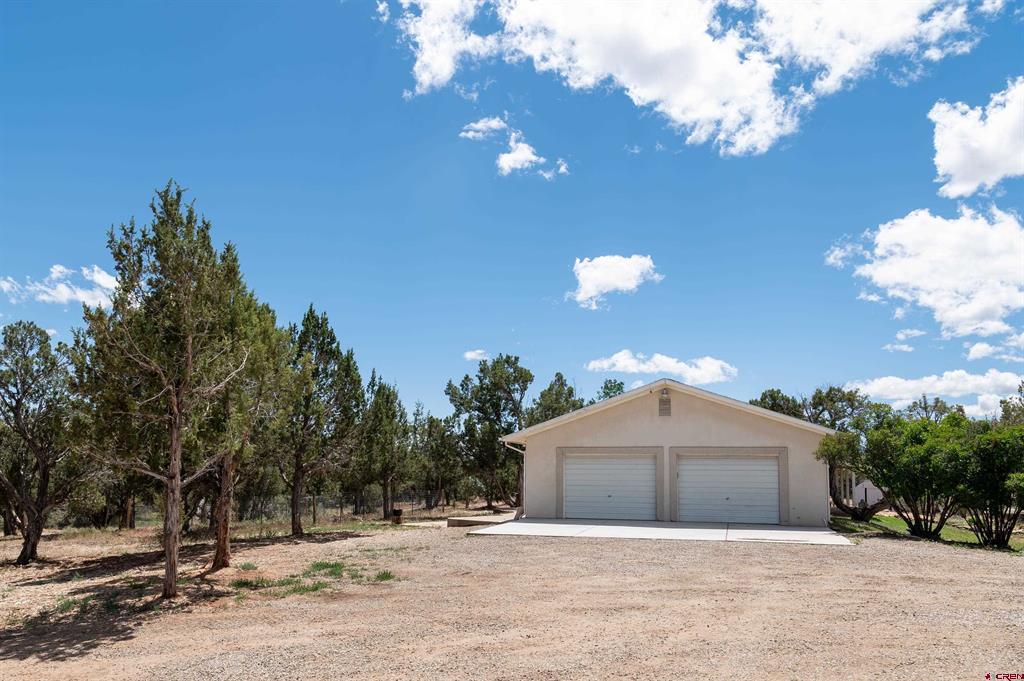 11758 Road 27.1 Property Photo 21