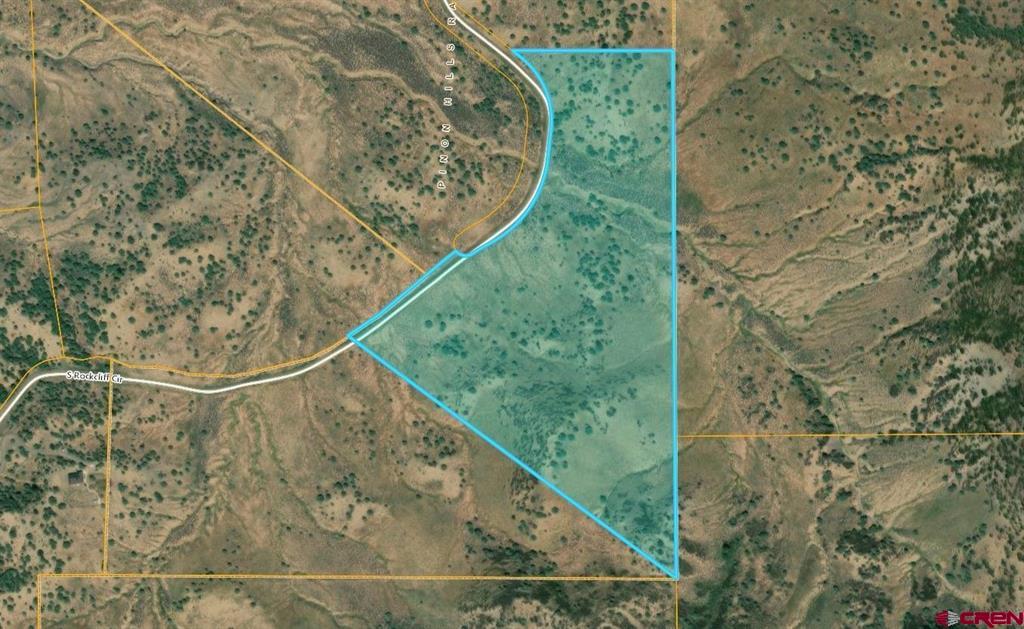 X S Rockcliff Circle Property Photo 3