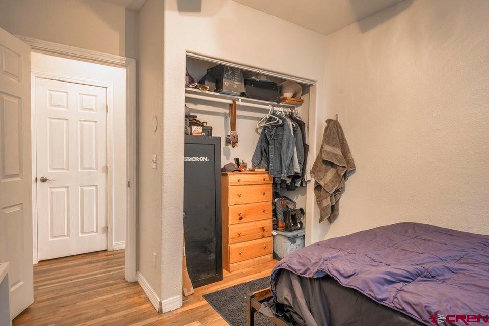 522 E 1st Street Property Photo 15