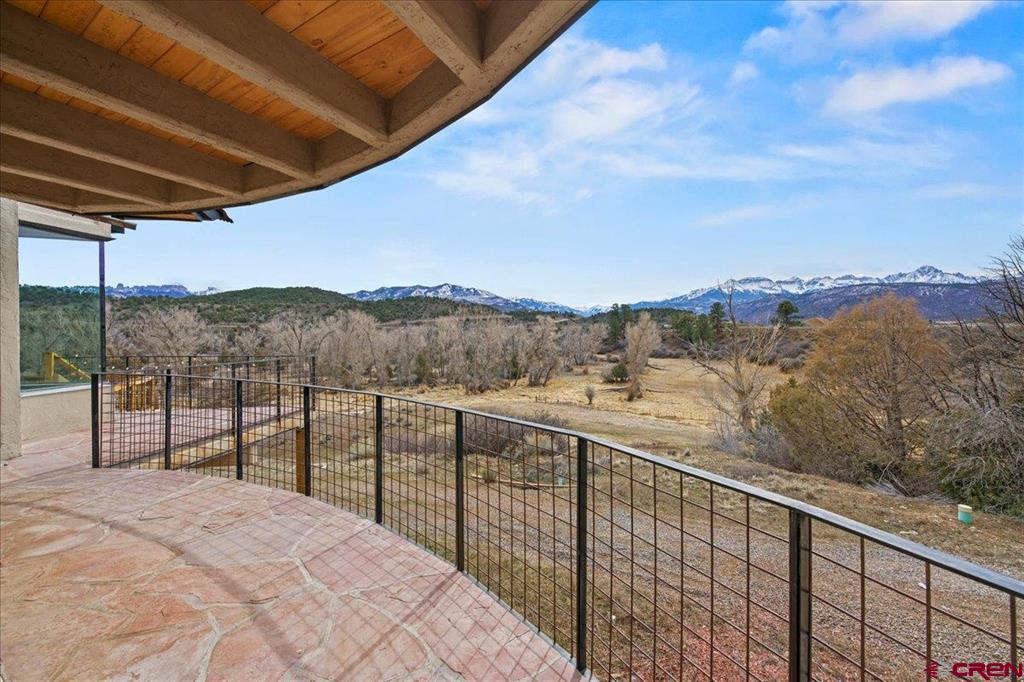 210 Sweetwater Drive Property Photo 32