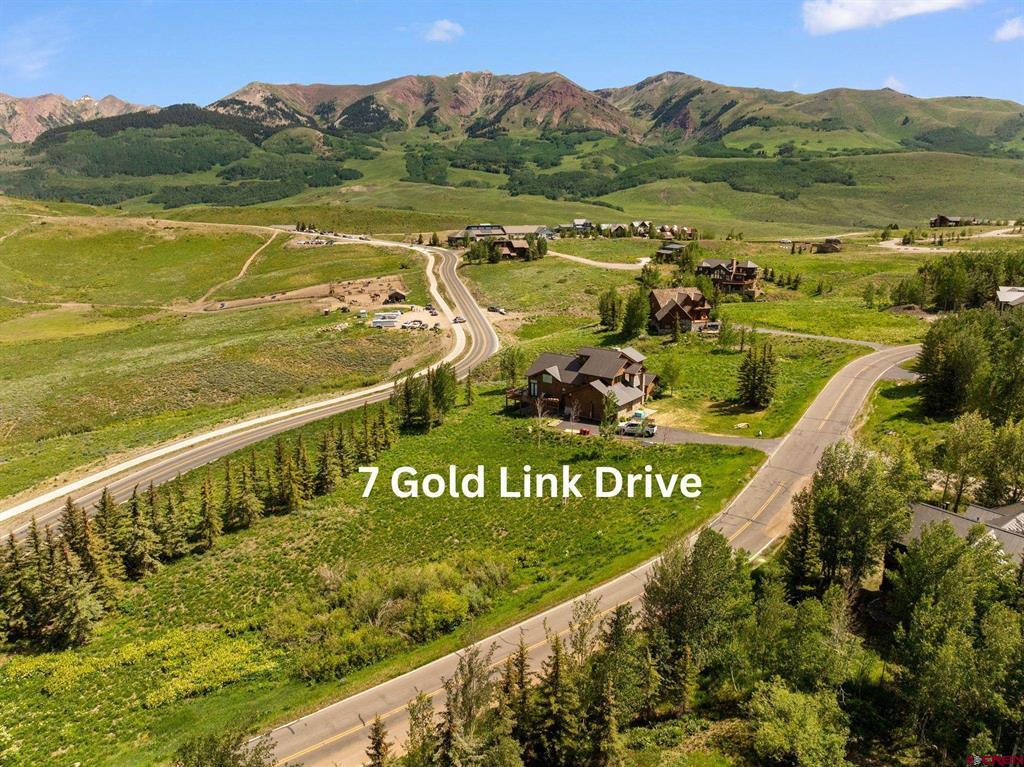 7 Gold Link Drive Property Photo 1