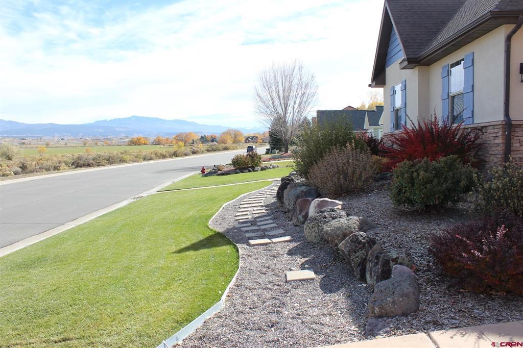 4009 Waterfall Dr Drive Property Photo 14