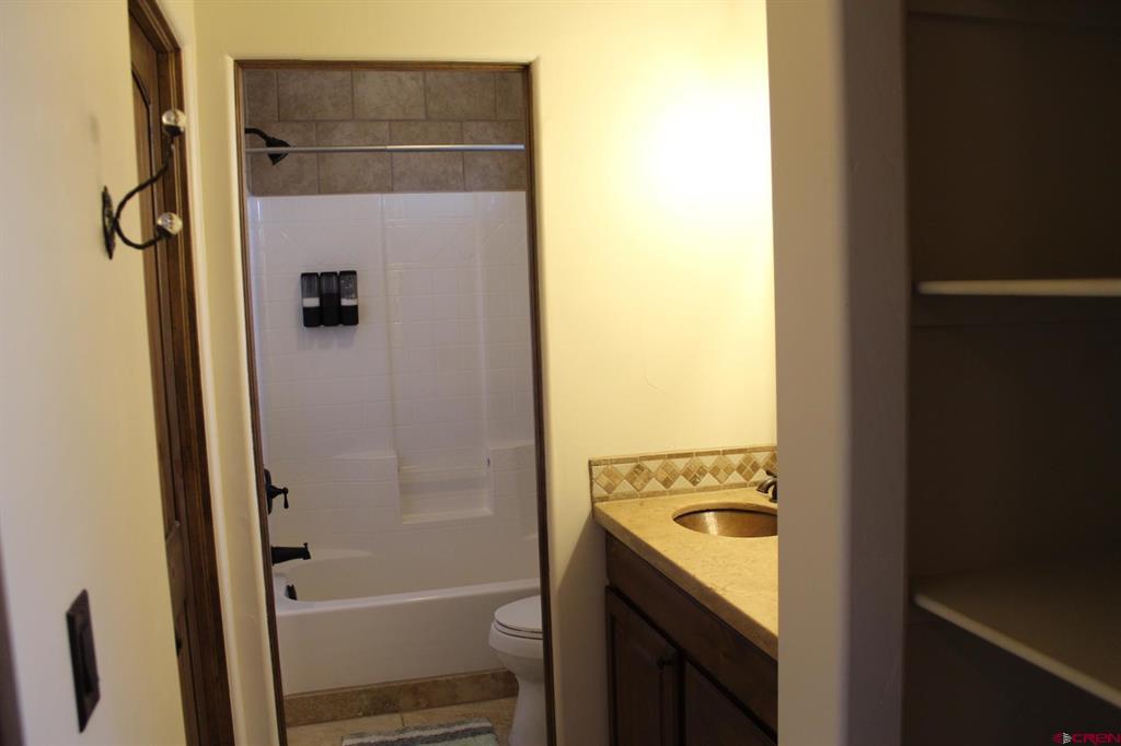 4009 Waterfall Dr Drive Property Photo 32