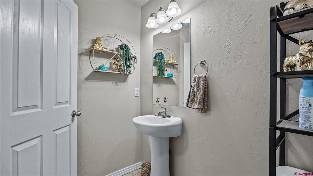 619 Silver Mountain Drive Property Photo 13