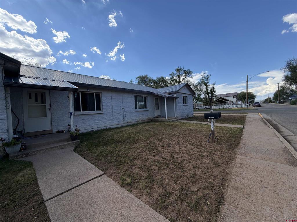 137 And 141 N Madison Property Photo 32