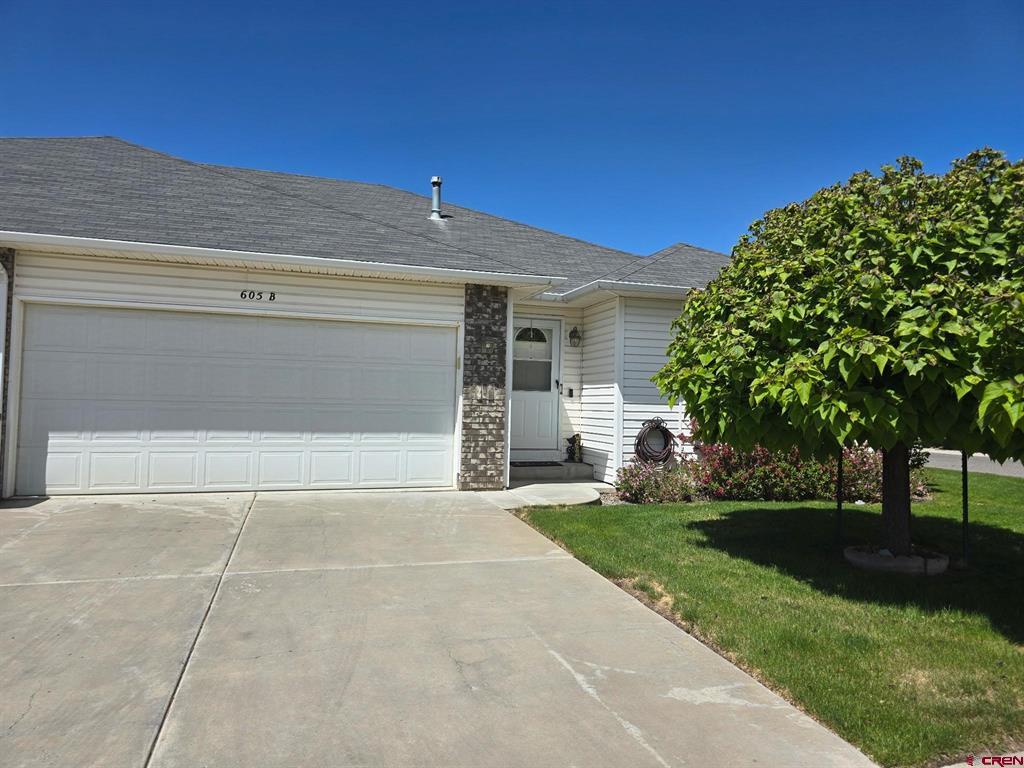 605 Lavender Court Property Photo 1