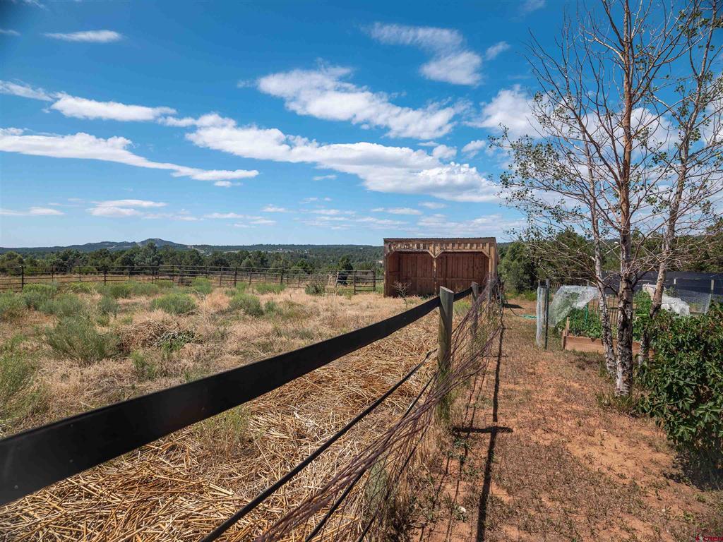 11555 Road 39 Property Photo 25