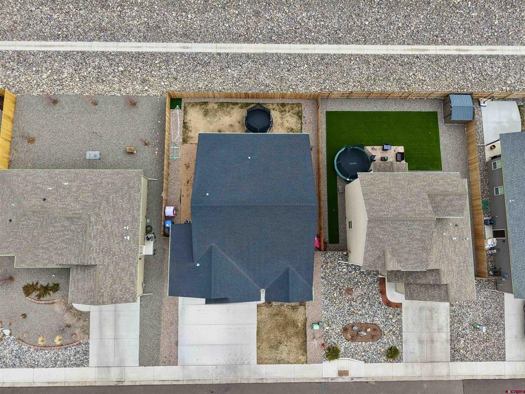 1422 Blue Creek Avenue Property Photo 3