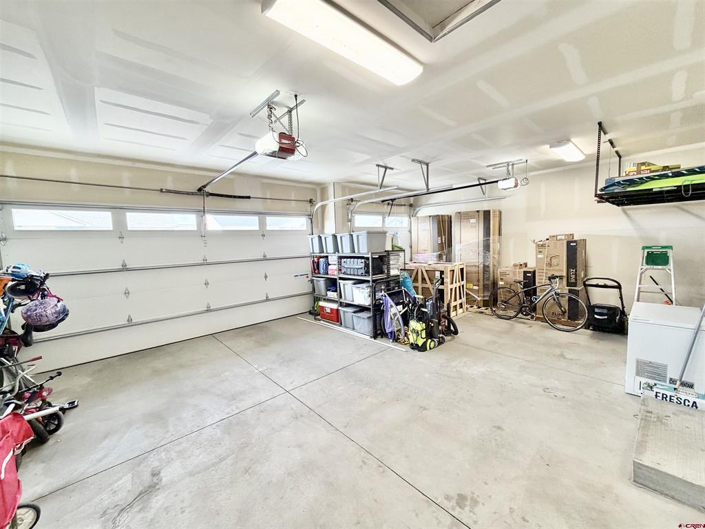 1422 Blue Creek Avenue Property Photo 31