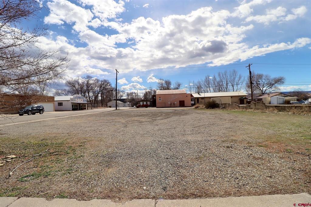 191 E Bridge Street Property Photo 8