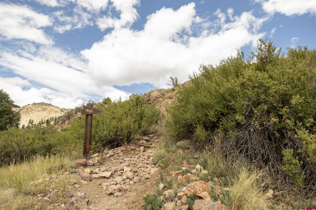 832106 Property Photo 12