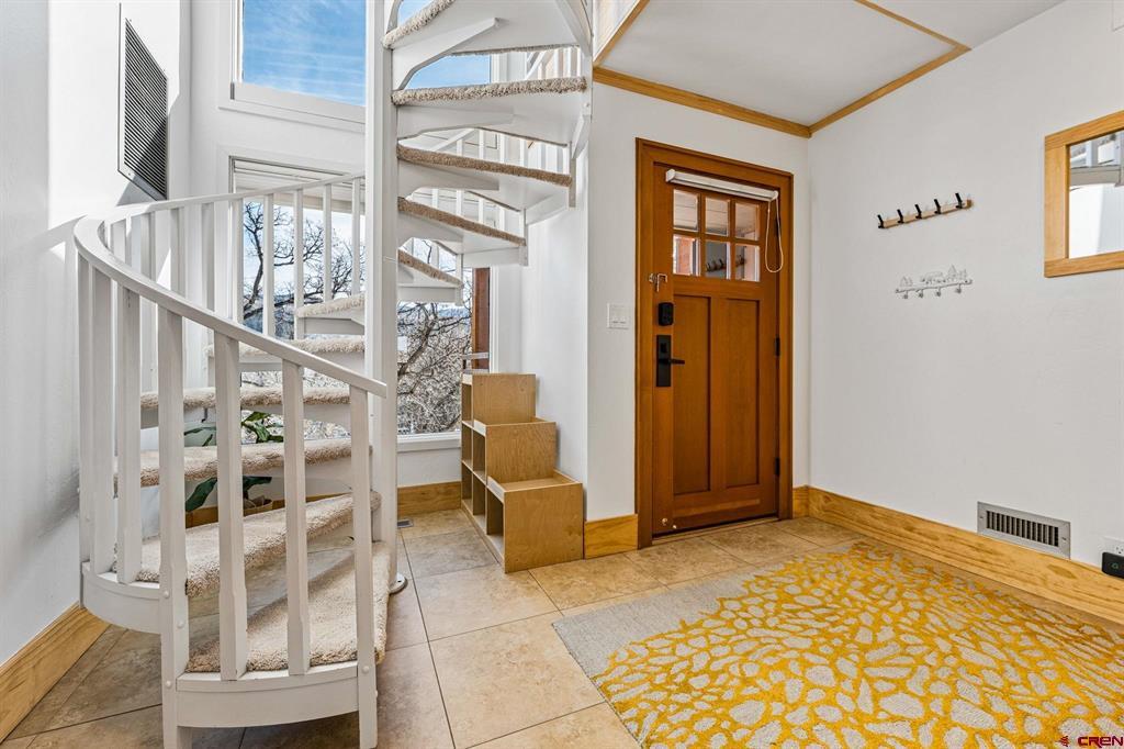 365 S Tamarron Drive Property Photo 34
