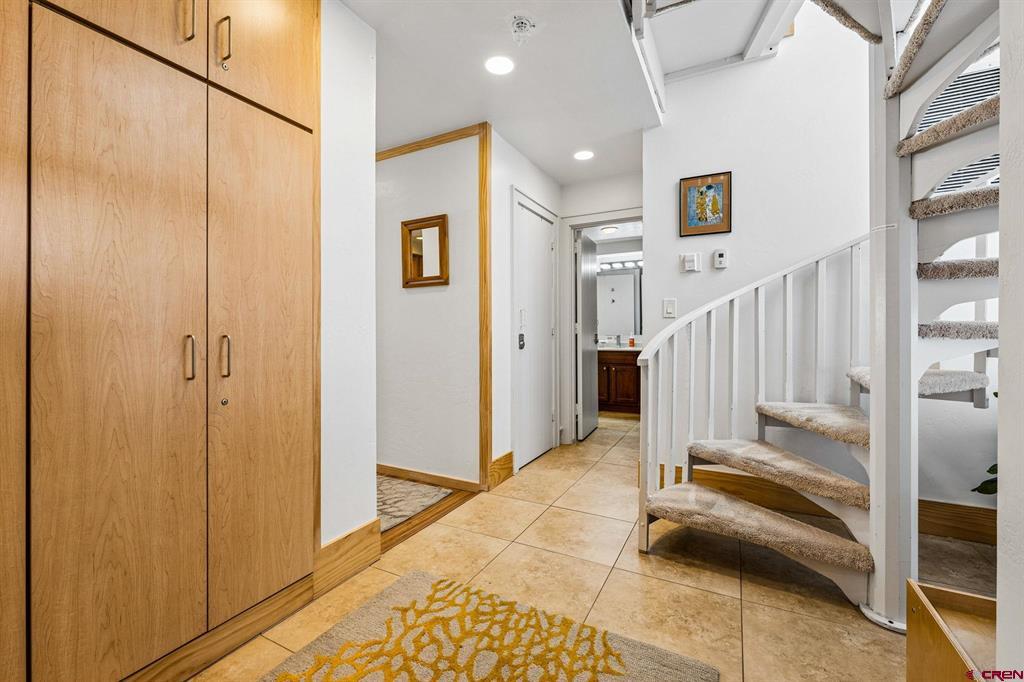 365 S Tamarron Drive Property Photo 35