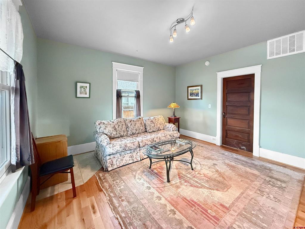 241 E Orchard Avenue Property Photo 3