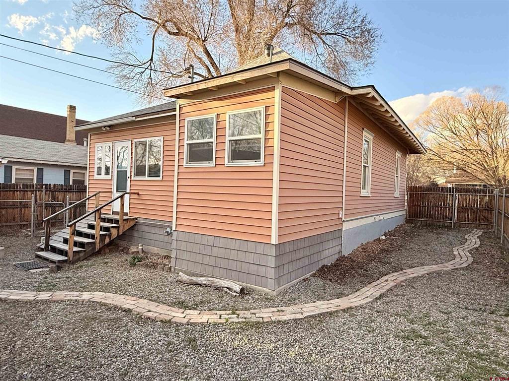 241 E Orchard Avenue Property Photo 24