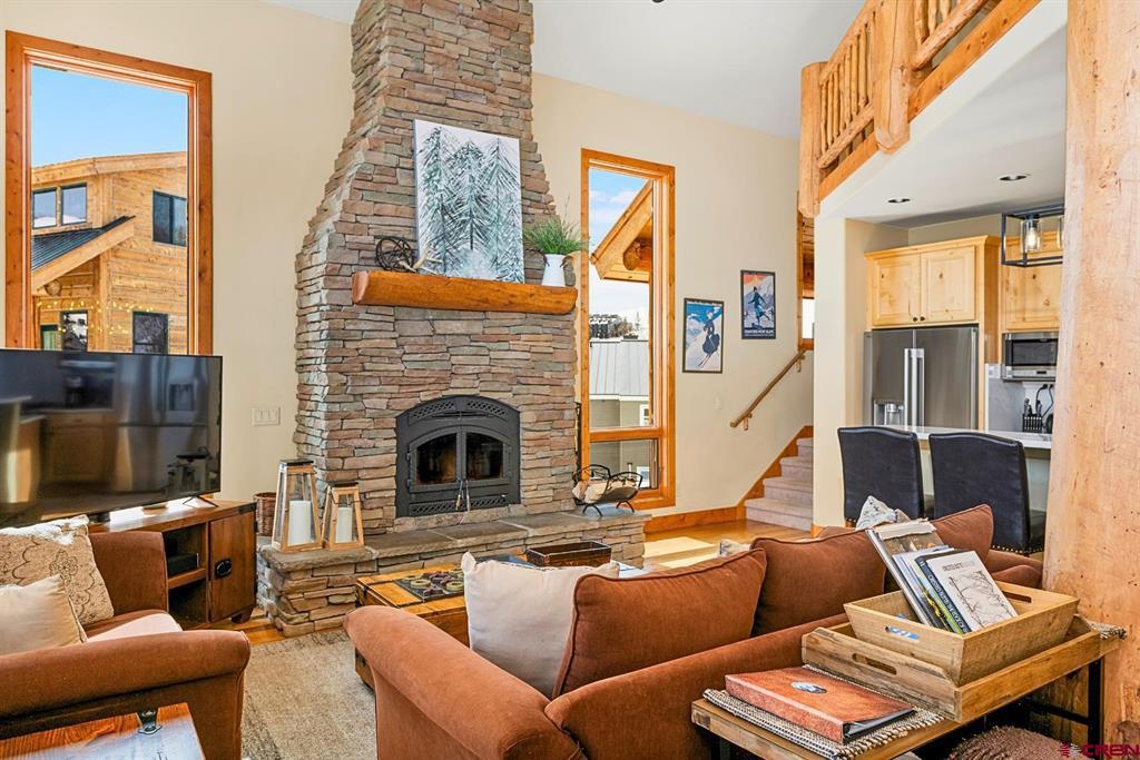 720 Gothic Road Property Photo 2