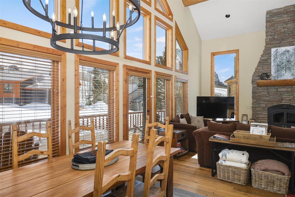 720 Gothic Road Property Photo 3