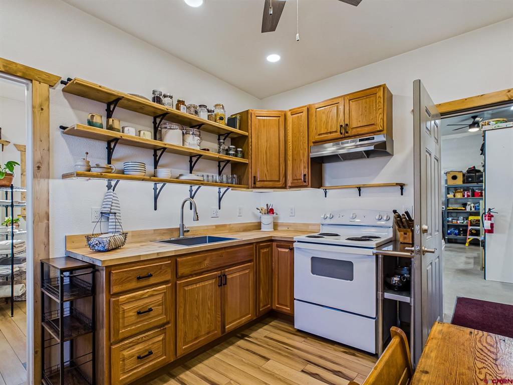 75707 B76 Road Property Photo 20