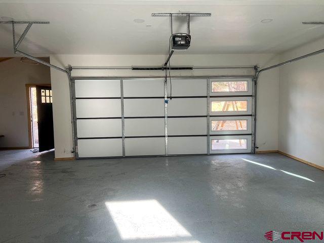 21 Jan's Court Property Photo 9