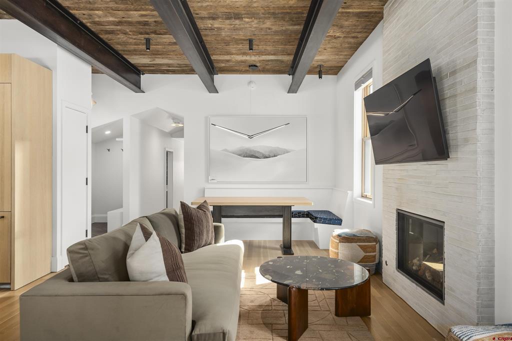 304 Second Street Property Photo 1