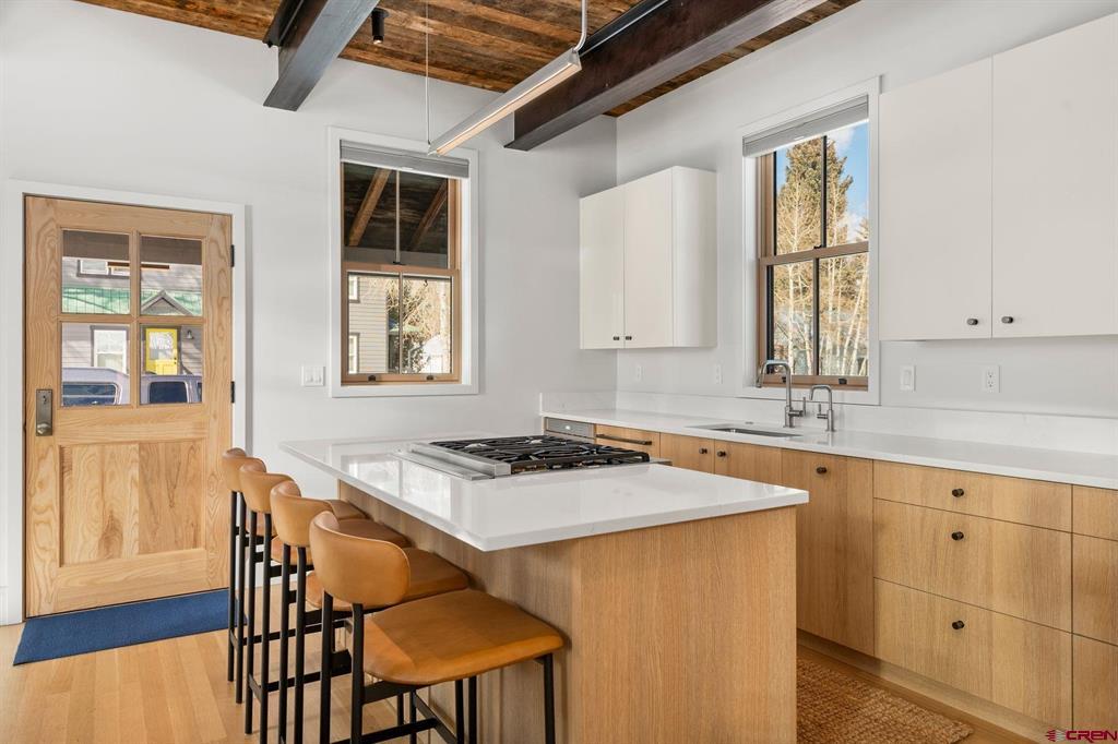 304 Second Street Property Photo 6