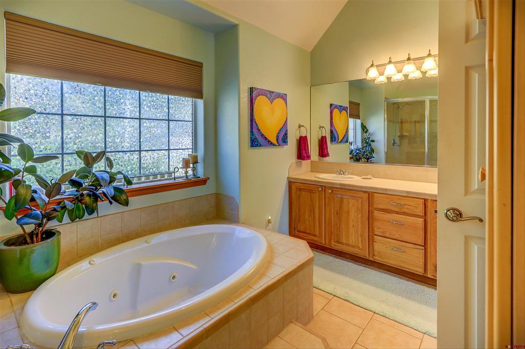 310 Twincreek Circle Property Photo 20
