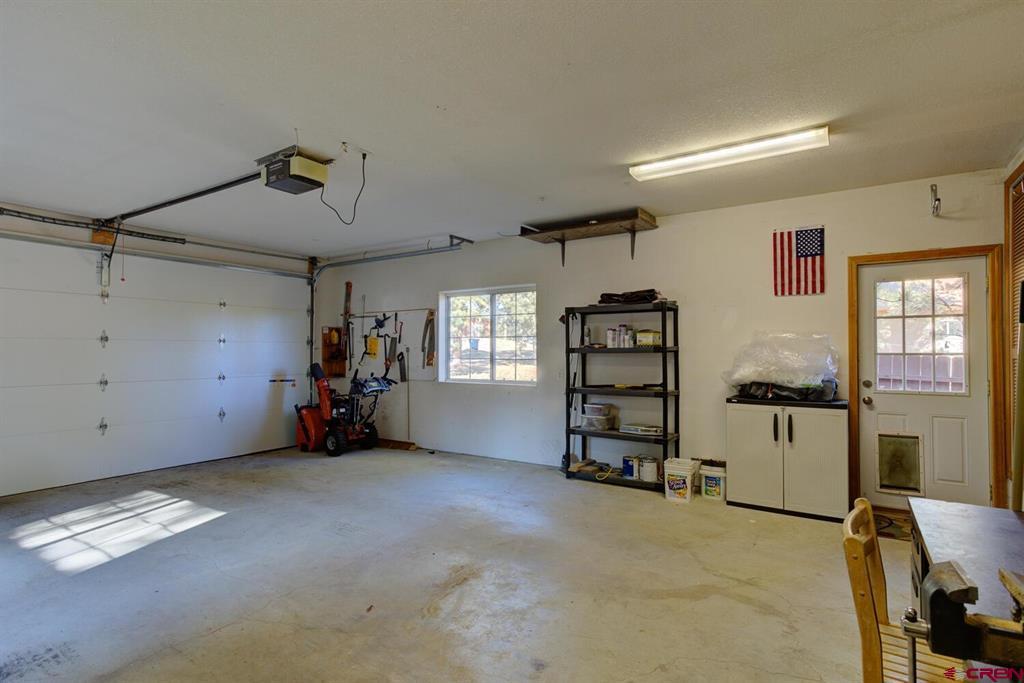 310 Twincreek Circle Property Photo 31