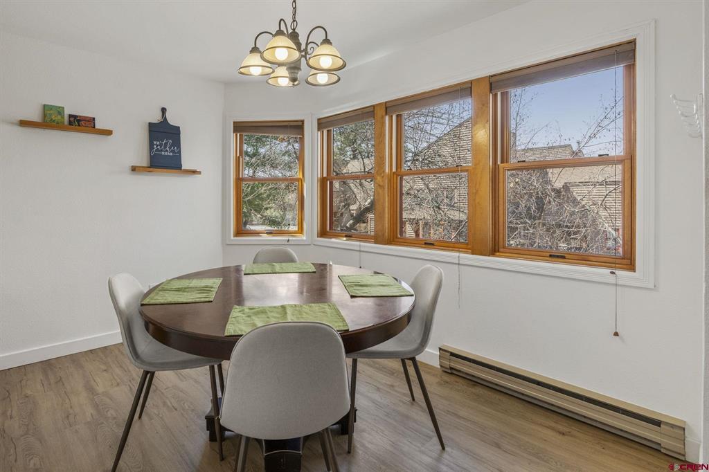 6 Ferringway Circle Property Photo 4