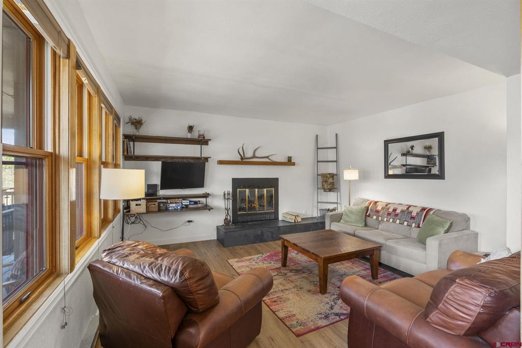 6 Ferringway Circle Property Photo 7