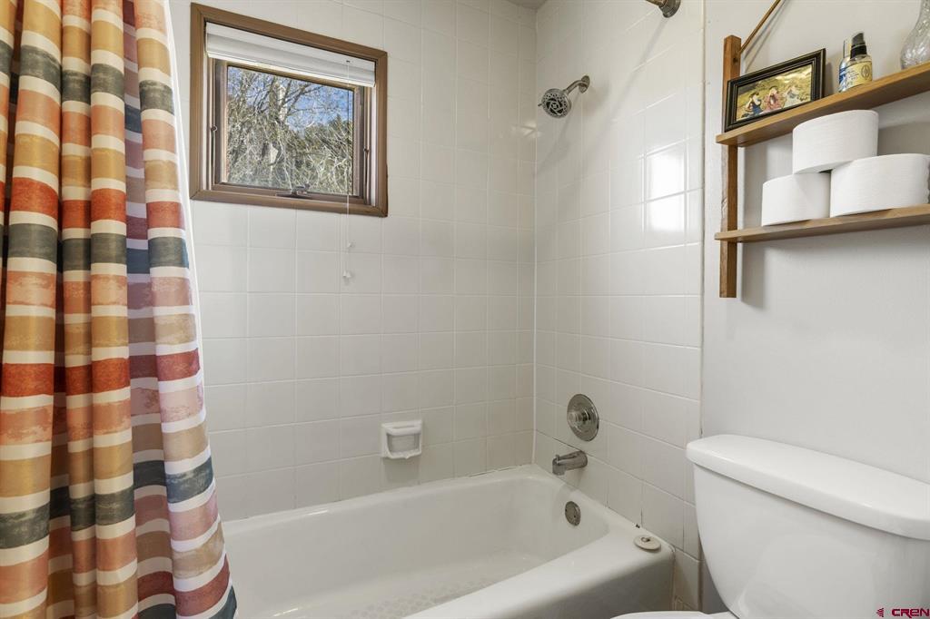 6 Ferringway Circle Property Photo 17