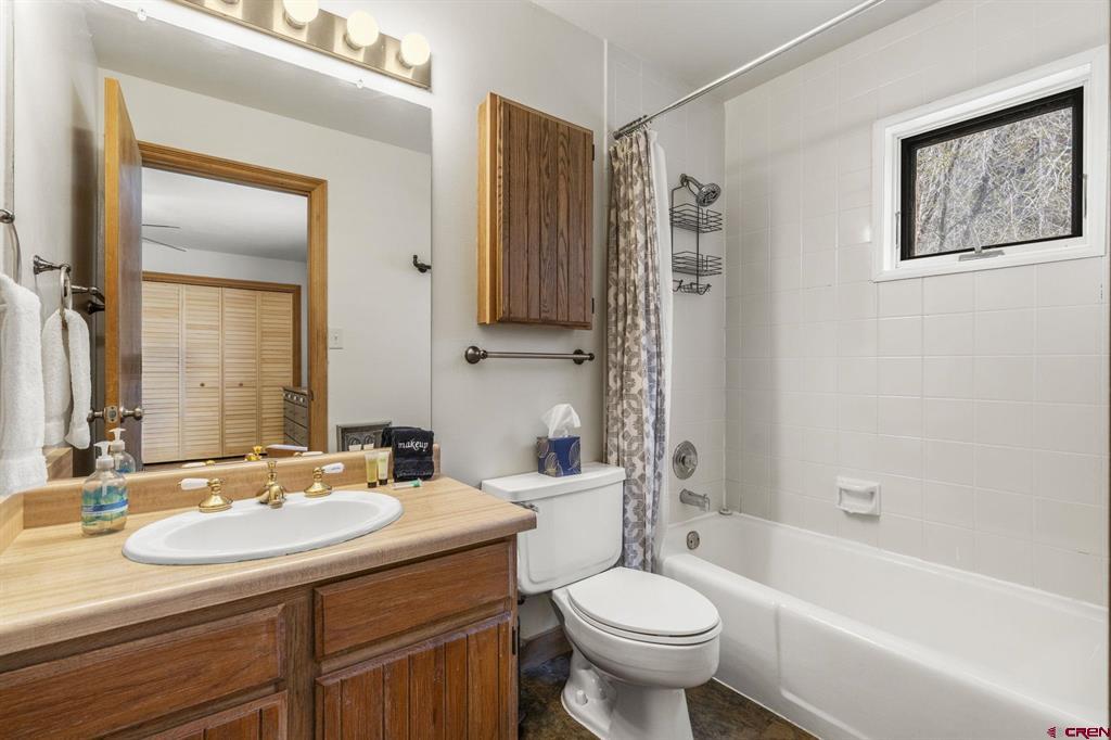 6 Ferringway Circle Property Photo 21