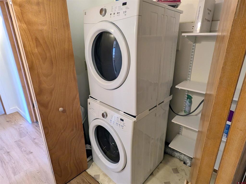 6 Ferringway Circle Property Photo 22