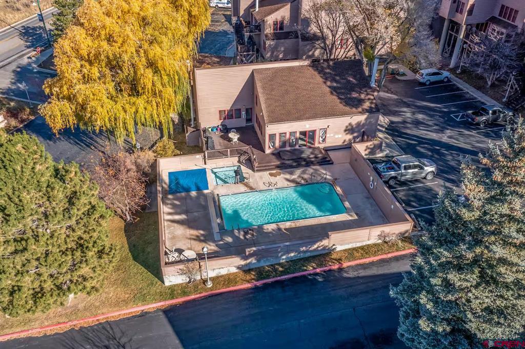 6 Ferringway Circle Property Photo 29