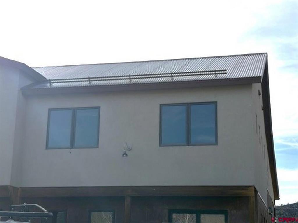 653 N Cora Street Property Photo 7