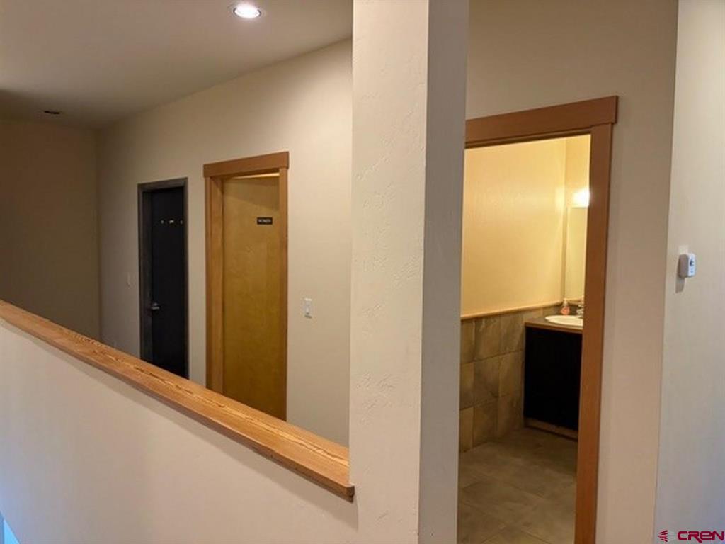653 N Cora Street Property Photo 11