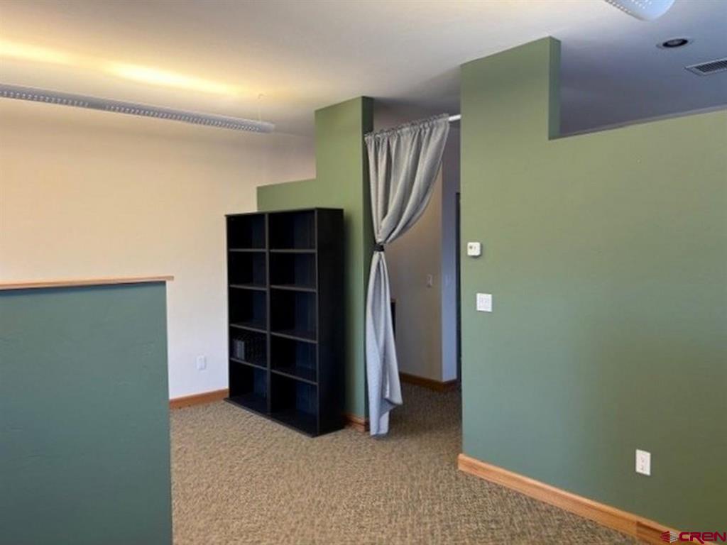 653 N Cora Street Property Photo 17