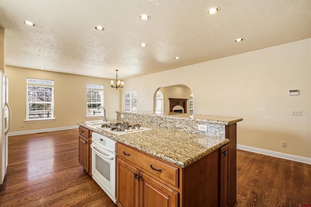 2031 Otter Pond Circle Property Photo 8