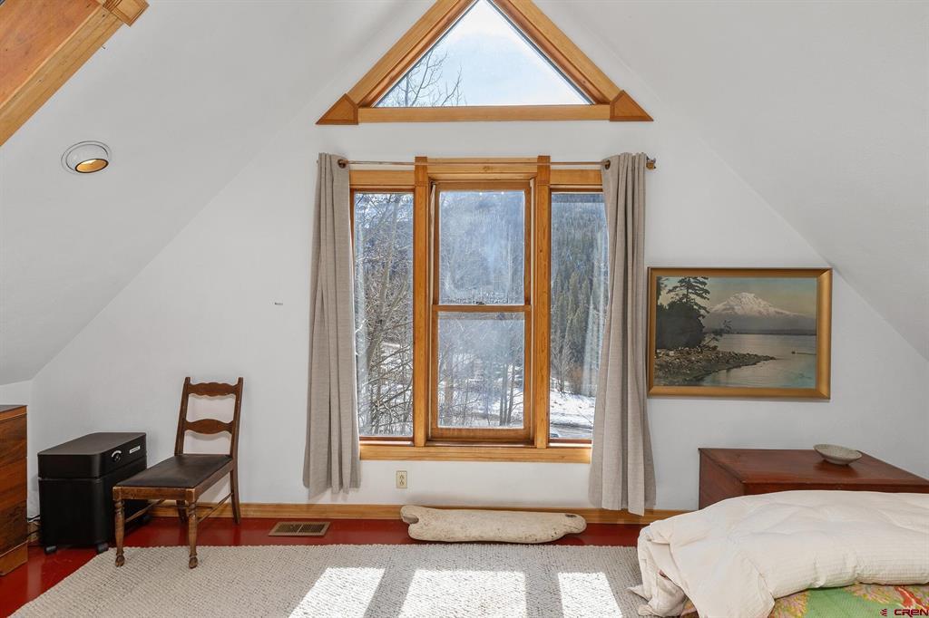 35 Porphyry Street Property Photo 11
