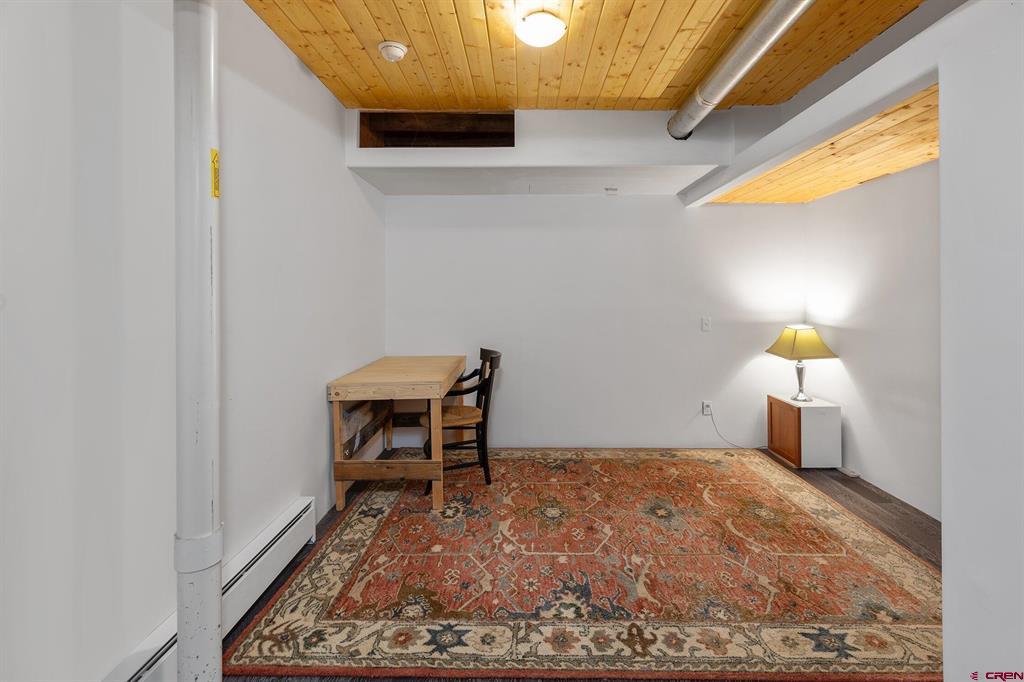 35 Porphyry Street Property Photo 21