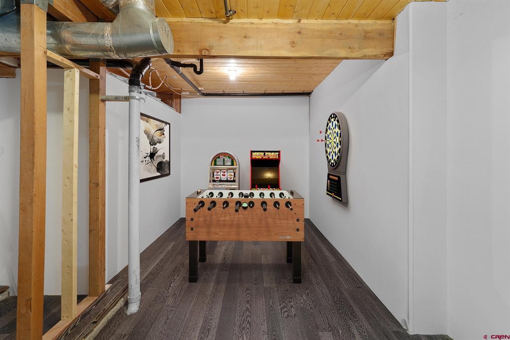 35 Porphyry Street Property Photo 24