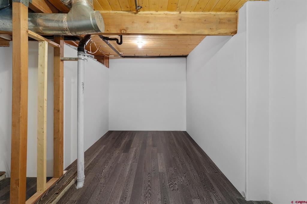 35 Porphyry Street Property Photo 25