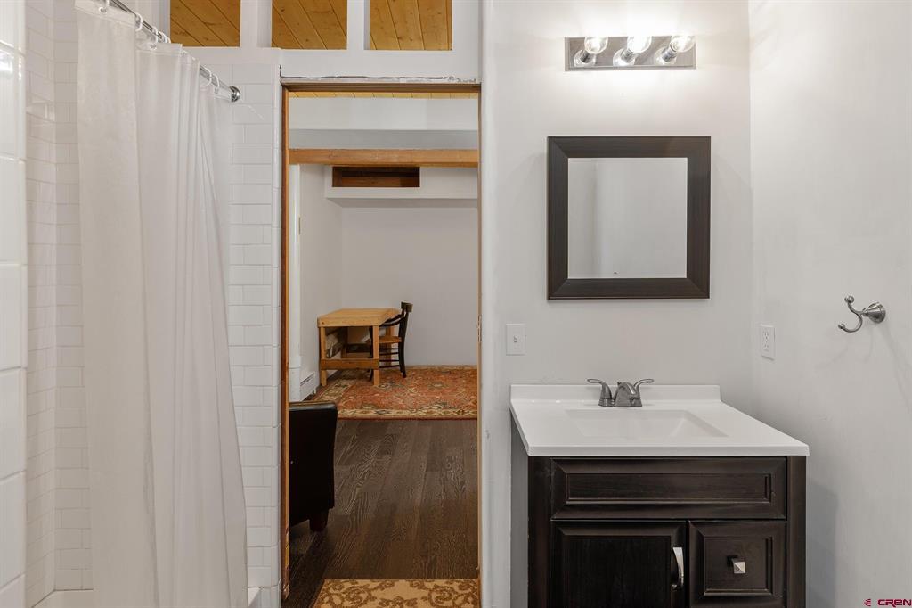 35 Porphyry Street Property Photo 30