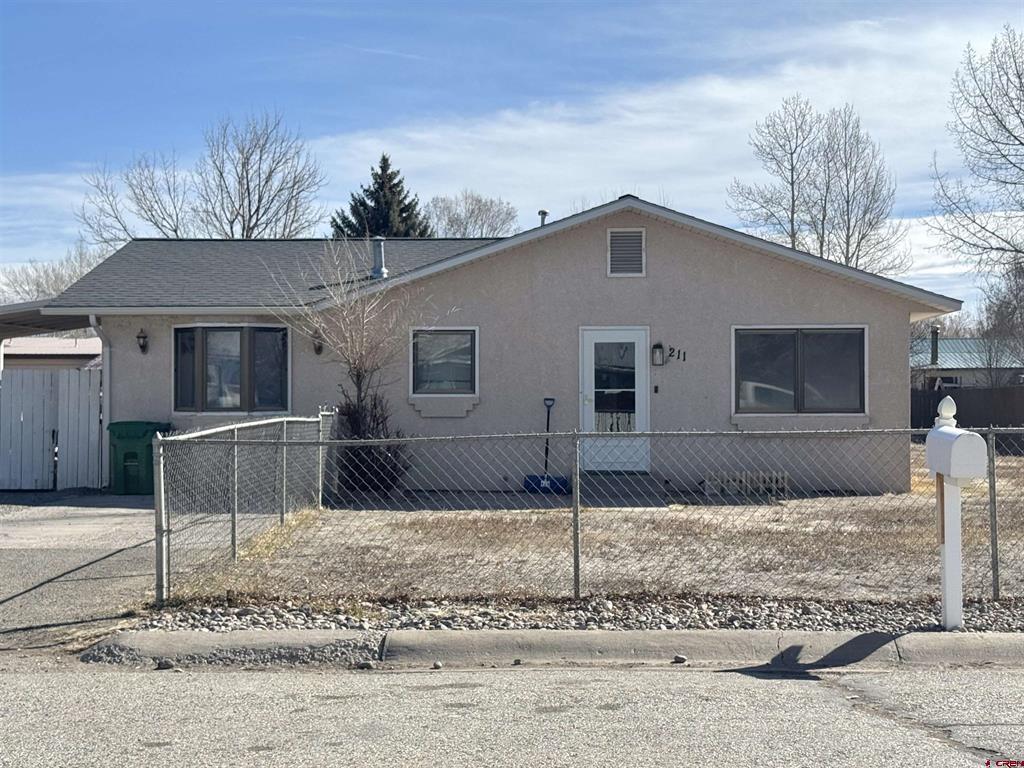 211 Spruce Drive Property Photo 1