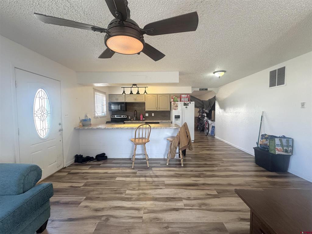 211 Spruce Drive Property Photo 11